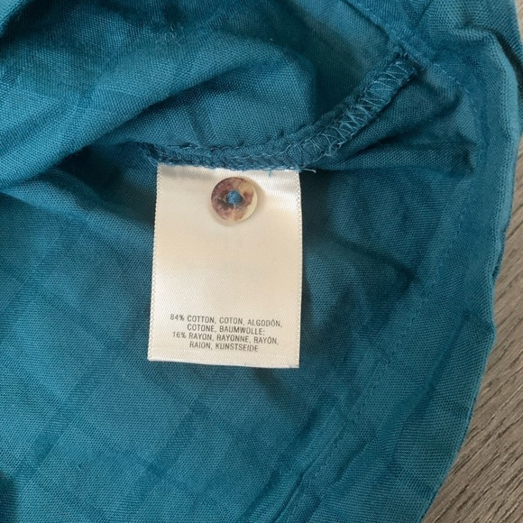 Anthropologie Maeve Saona Swing Button Down
Sleeveless Top - Size S - Blue - EUC - Picture 9 of 9